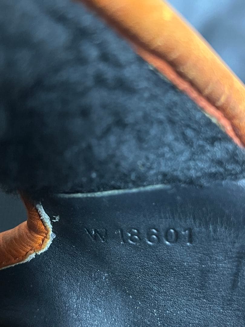 ミズノプロ　硬式　投手用　Mマーク　キップレザー