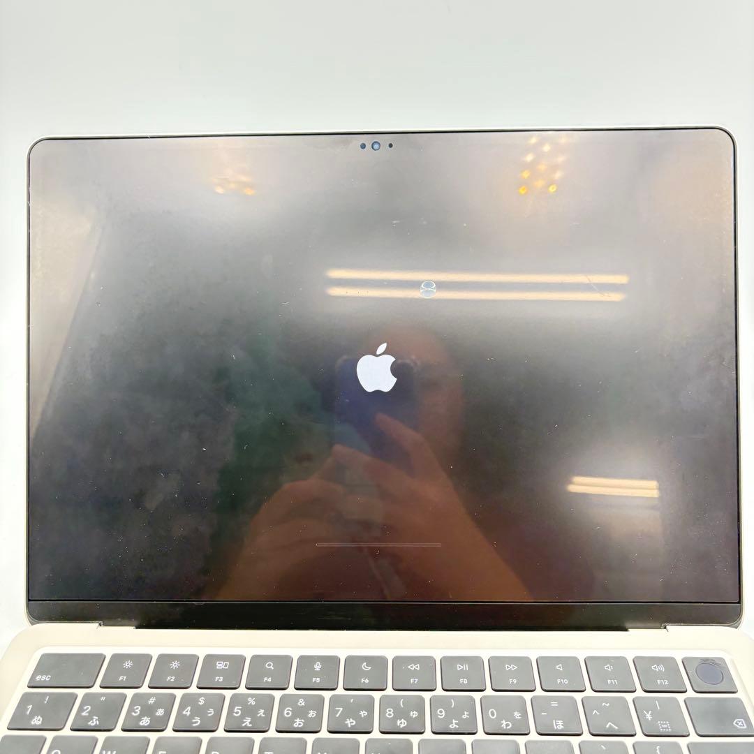 アップル マックブックエアー M2チップ搭載 13インチ 0819-S6679h