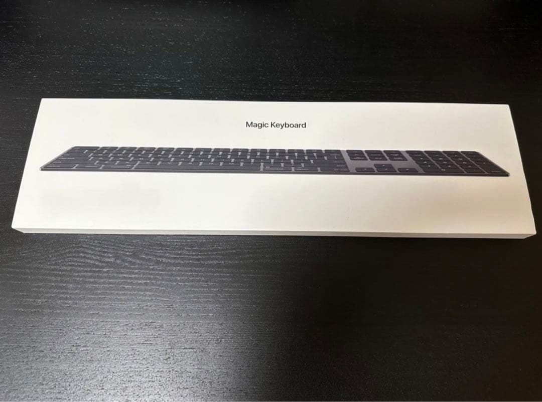 APPLE MAGIC KEYBOARD(テンキーツキUS) スペースグレイ