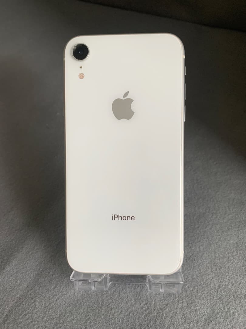 美品　国内版　SIMフリー　iPhoneXR　64GB ホワイト色