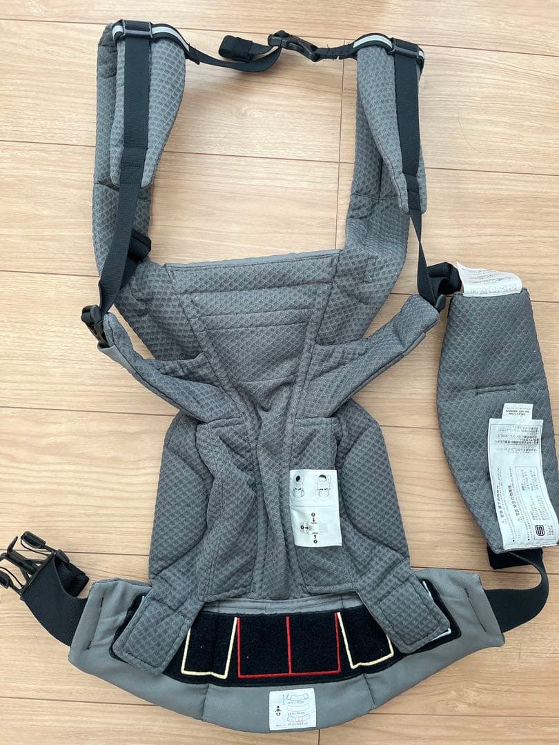 【美品】エルゴベビー オムニブリーズ 抱っこ紐 グラファイトグレー
