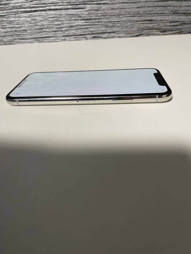 iphoneX本体 256GB シルバーSIMフリー