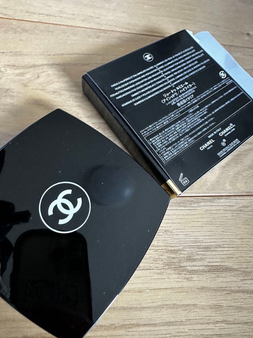 CHANEL JOUES DE LUMIERE アイシャドウパレット新品未使用品