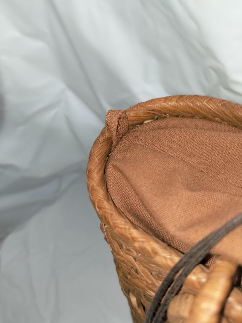 山葡萄かごバッグ 透かし波編み　手作り①