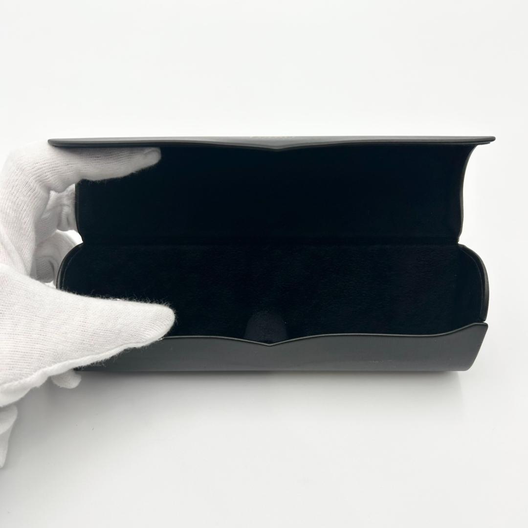 Cartier　カルティエ　メガネケース　サングラスケース　眼鏡入れ　黒　外箱