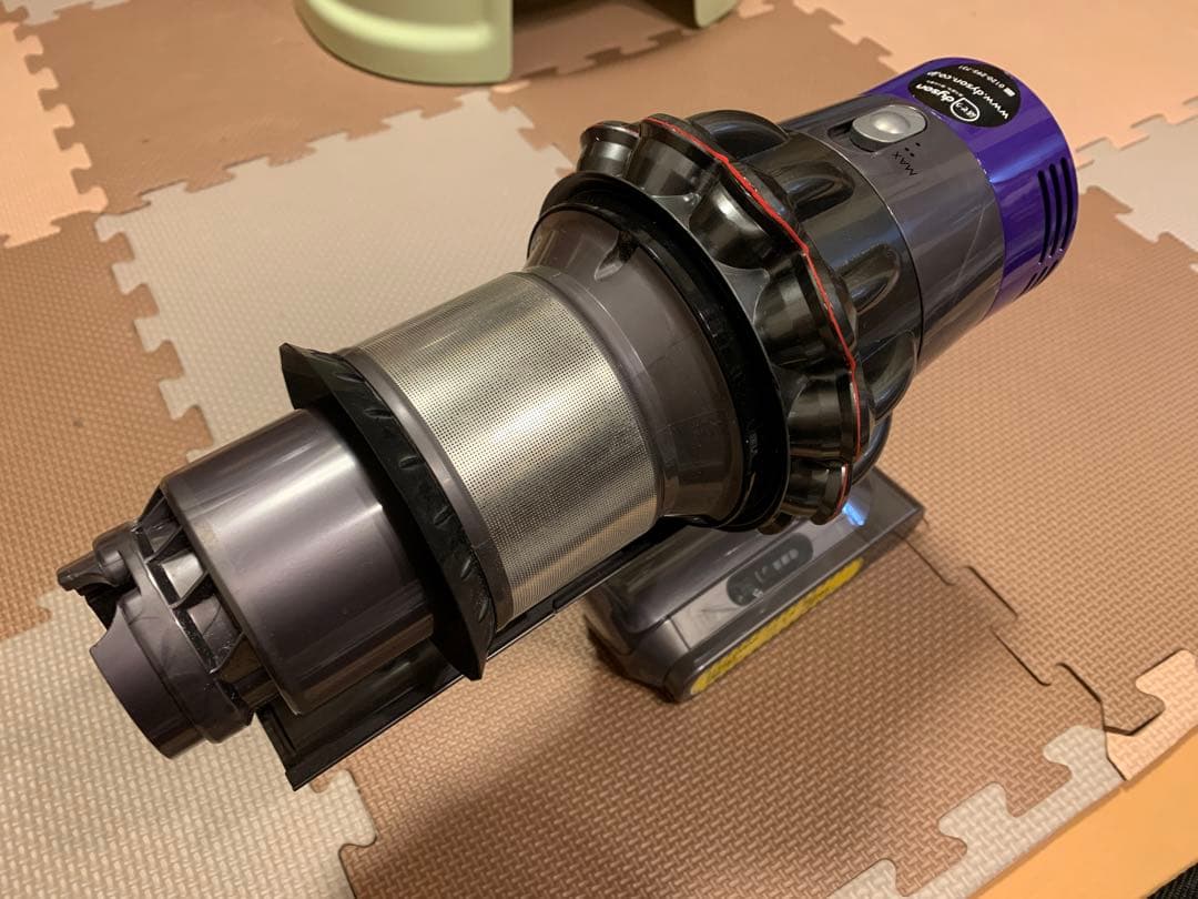 【チョク】Dyson Cyclone V10 Fluffy 掃除機