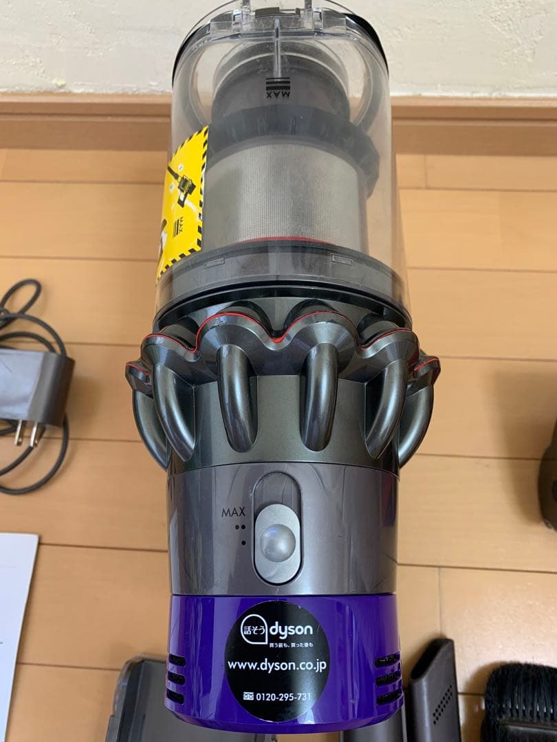 【チョク】Dyson Cyclone V10 Fluffy 掃除機