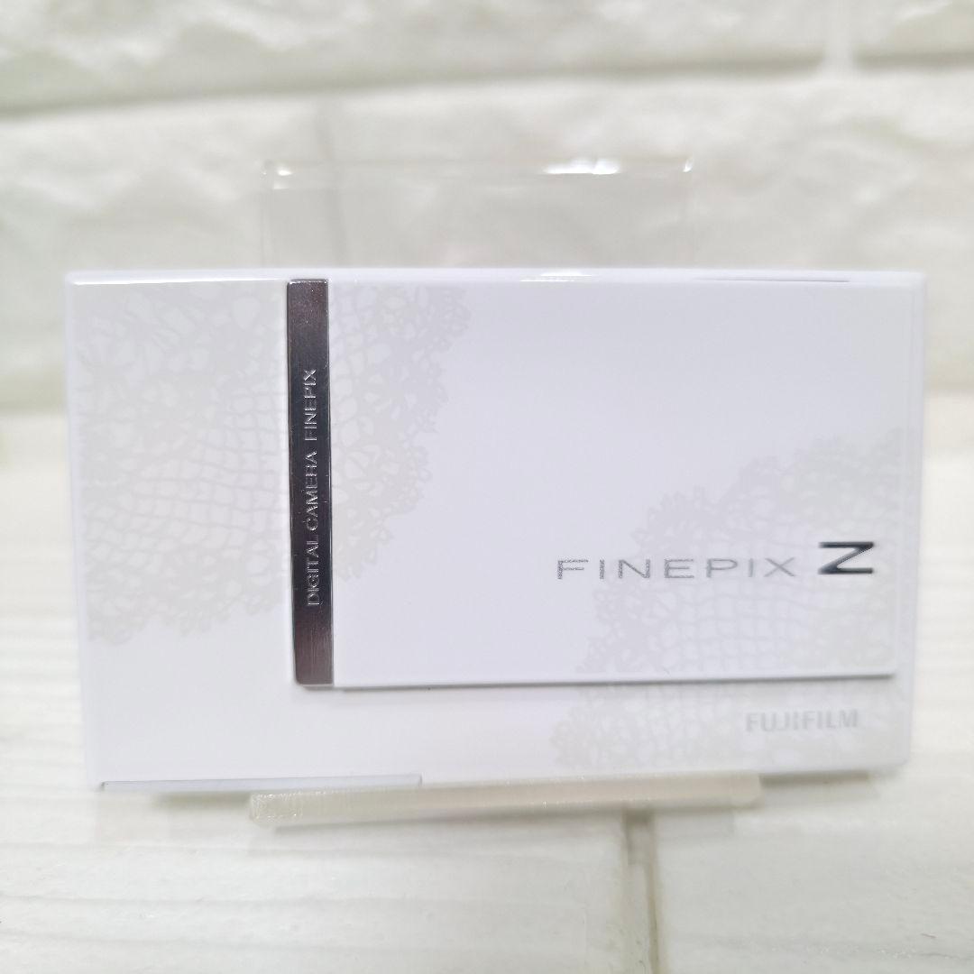 379】【美品】FinePix Z250fd コンパクトデジタルカメラ ホワイト