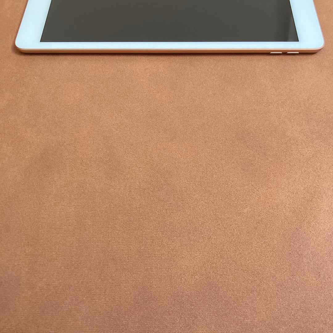 1175 電池ほぼ新品☆比較的美品☆iPad7第7世代32GB WIFIモデル☆