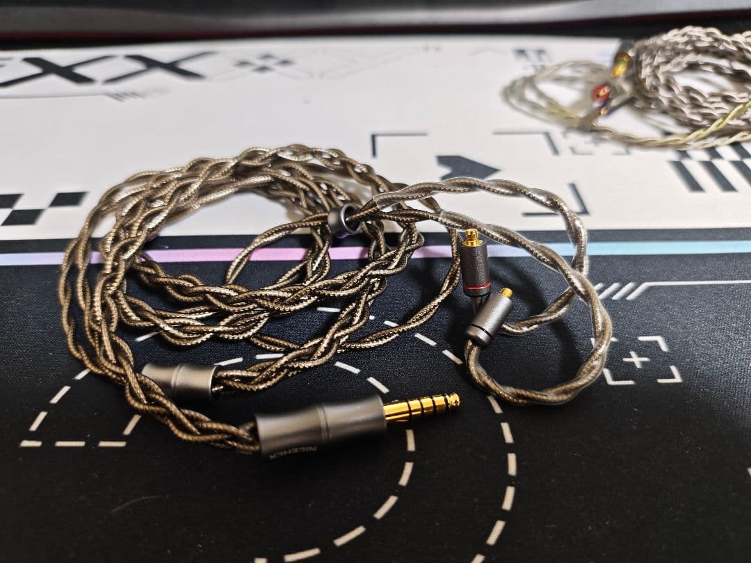 acoustune HS1695TI + 4.4mm リケーブル2本