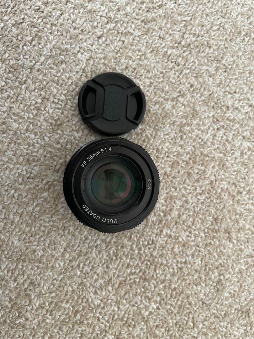 Pergear 35mm f1.4 Lマウント
