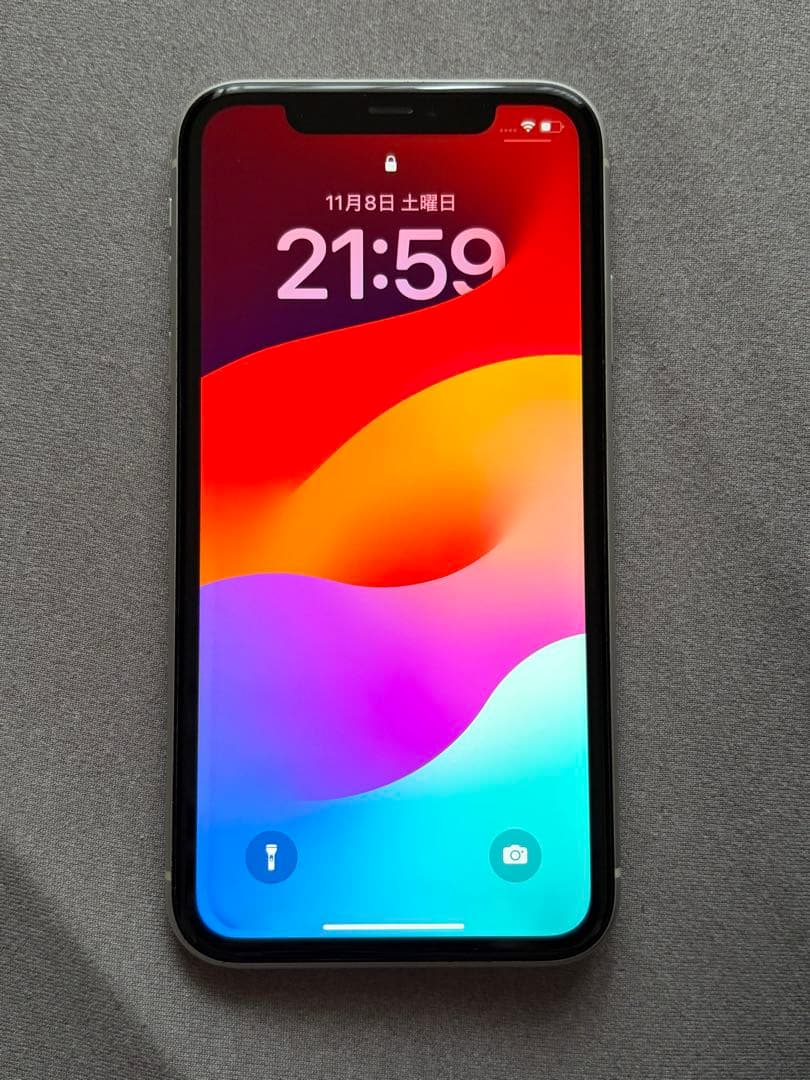 iPhone11 64GB ホワイト