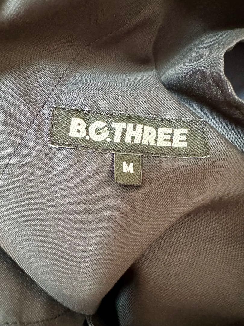 ビームスゴルフ新品⭐️B.G.THREE ALL-TIMEストレートカーゴパンツ