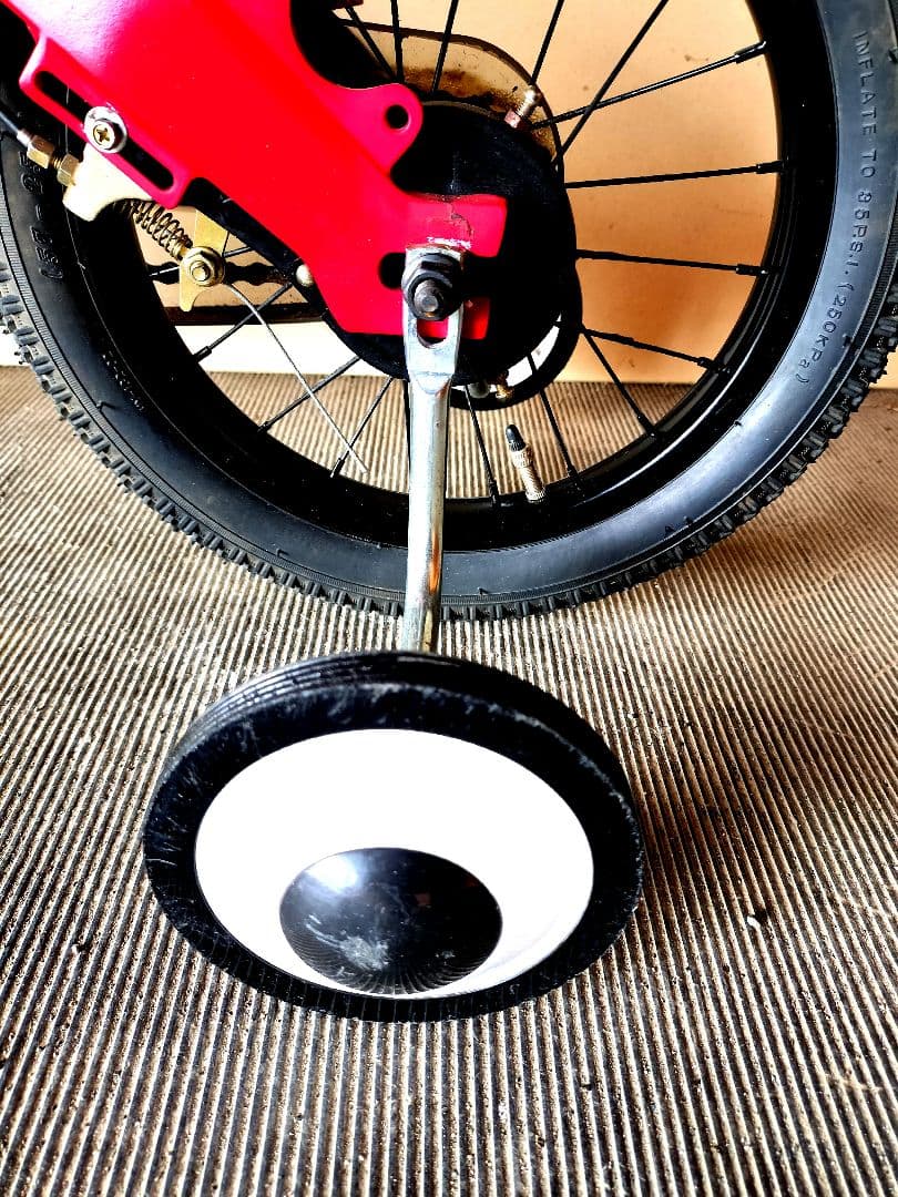 Ravi（ラビ） 　幼児用自転車 　レッド