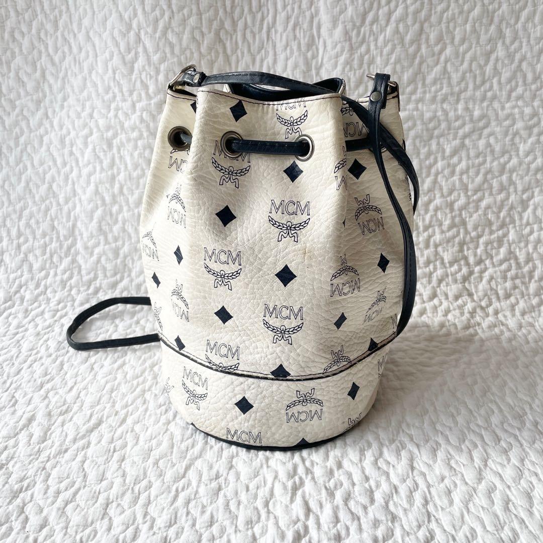 MCM 巾着バッグ　ショルダーバッグ　ホワイト　ヴィセトス柄　総柄　ヴィンテージ