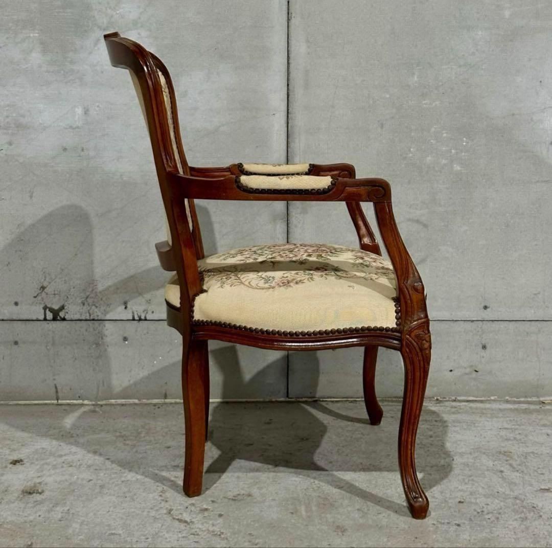 ✦王室気分✦ ロココ調アンティーク 輸入家具 アームチェア サロンチェア　女王様