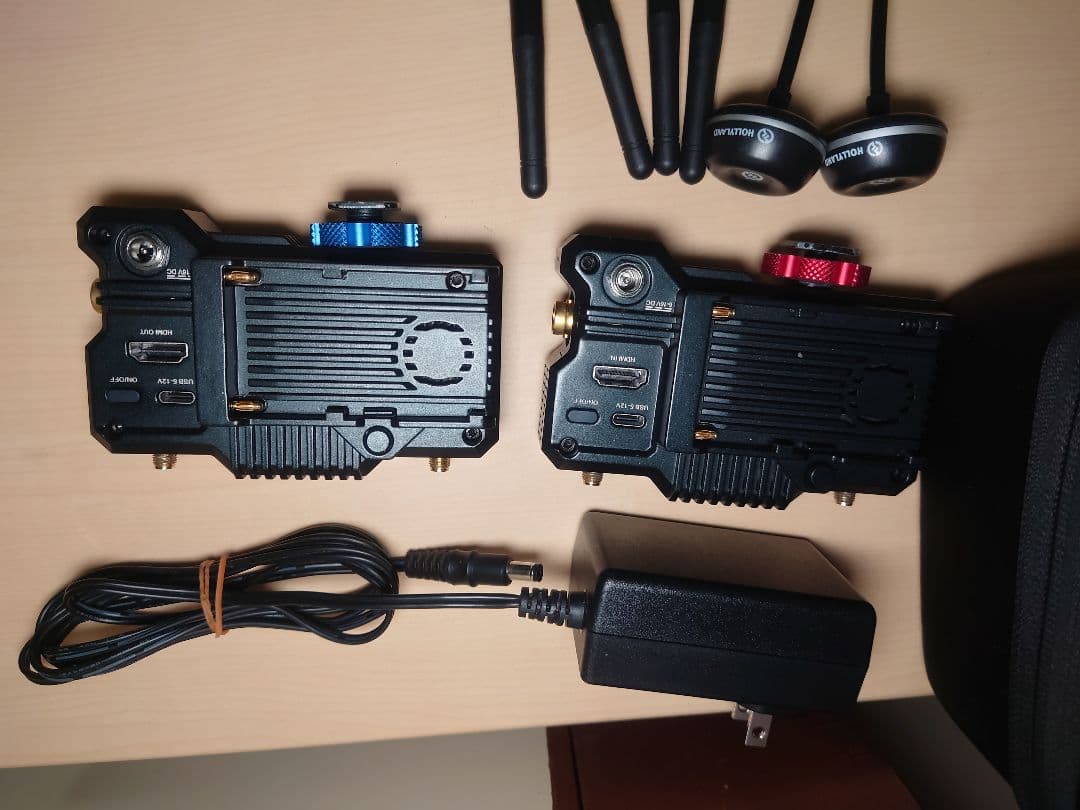 ゆ*う様 【動作良好】HOLLYLAND MARS400spro ワイヤレス映像