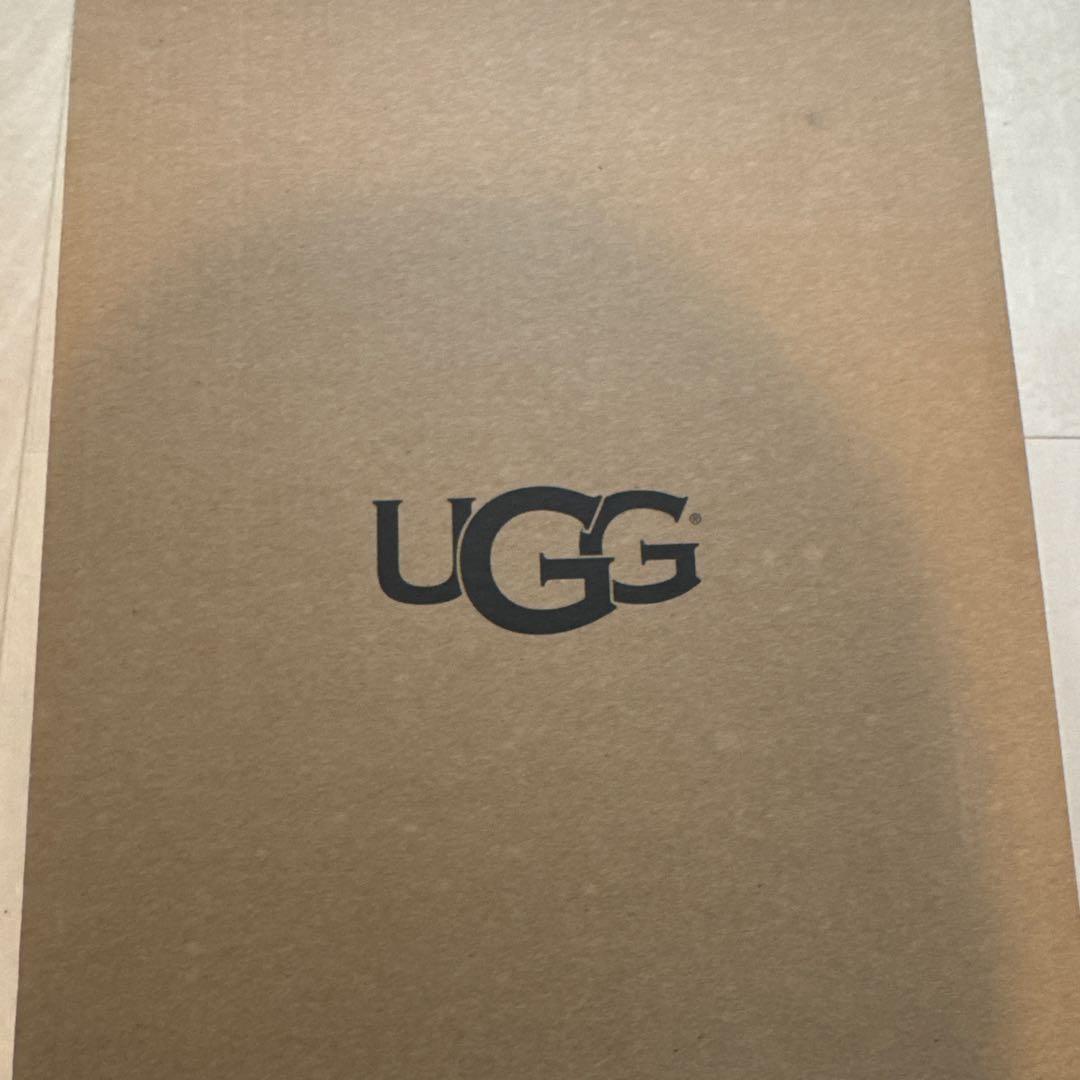 UGG クラシック ミニ スピル シーム ブーツ 1100211