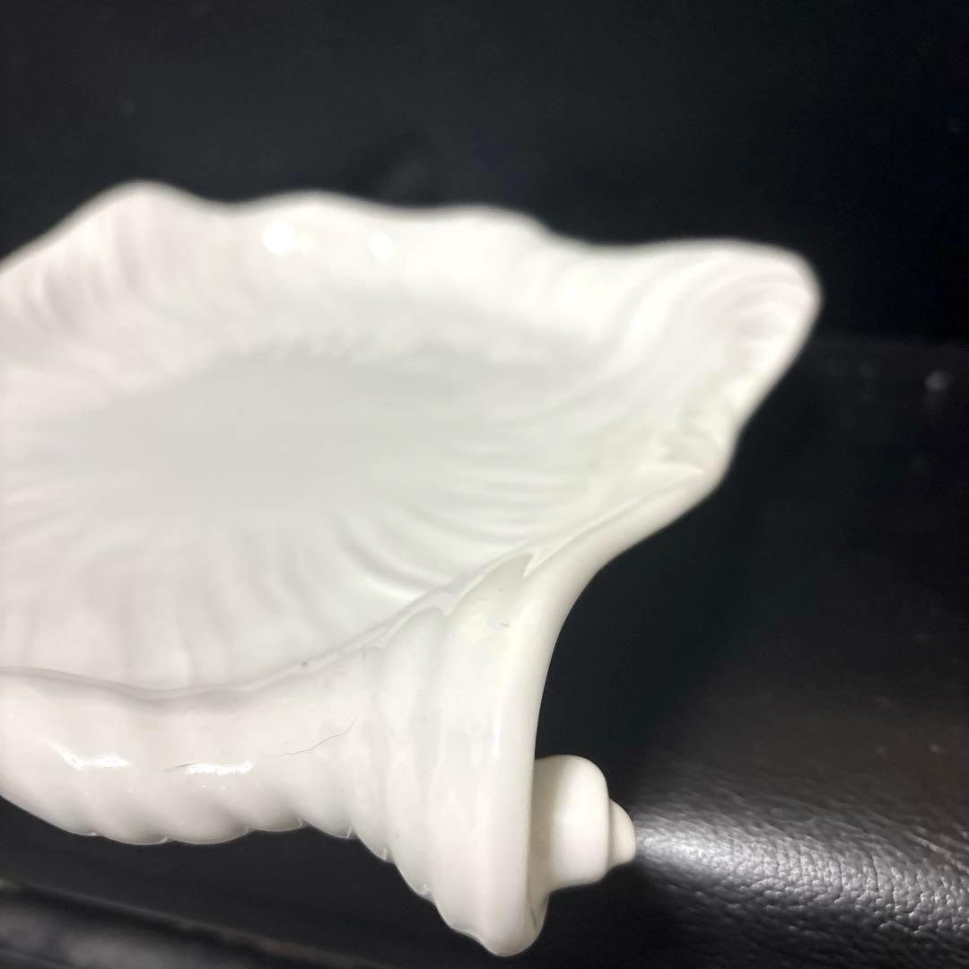 ・  ホワイトコンキリー サービングディッシュ