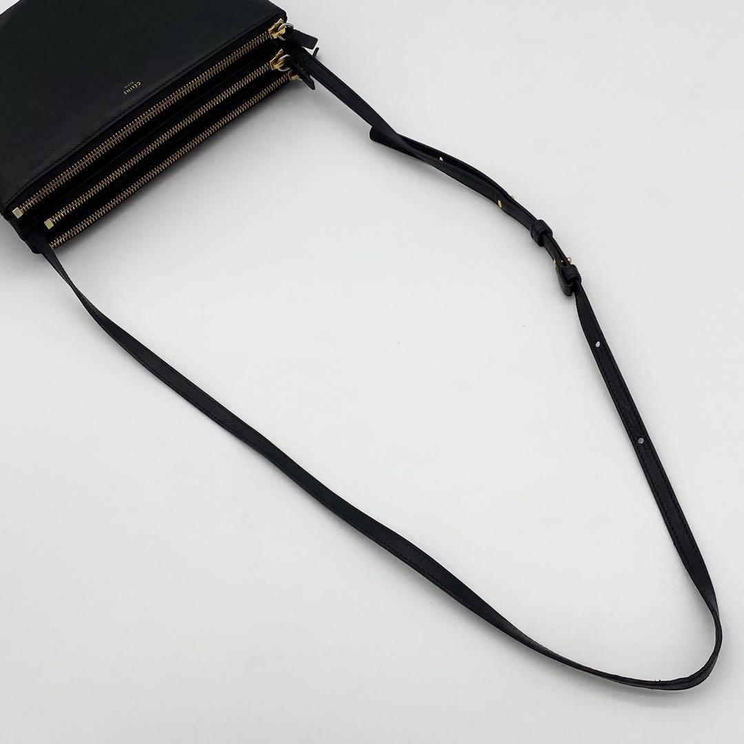 CELINE ショルダーバッグ　トリオ　ラージ　レザー　ネイビー