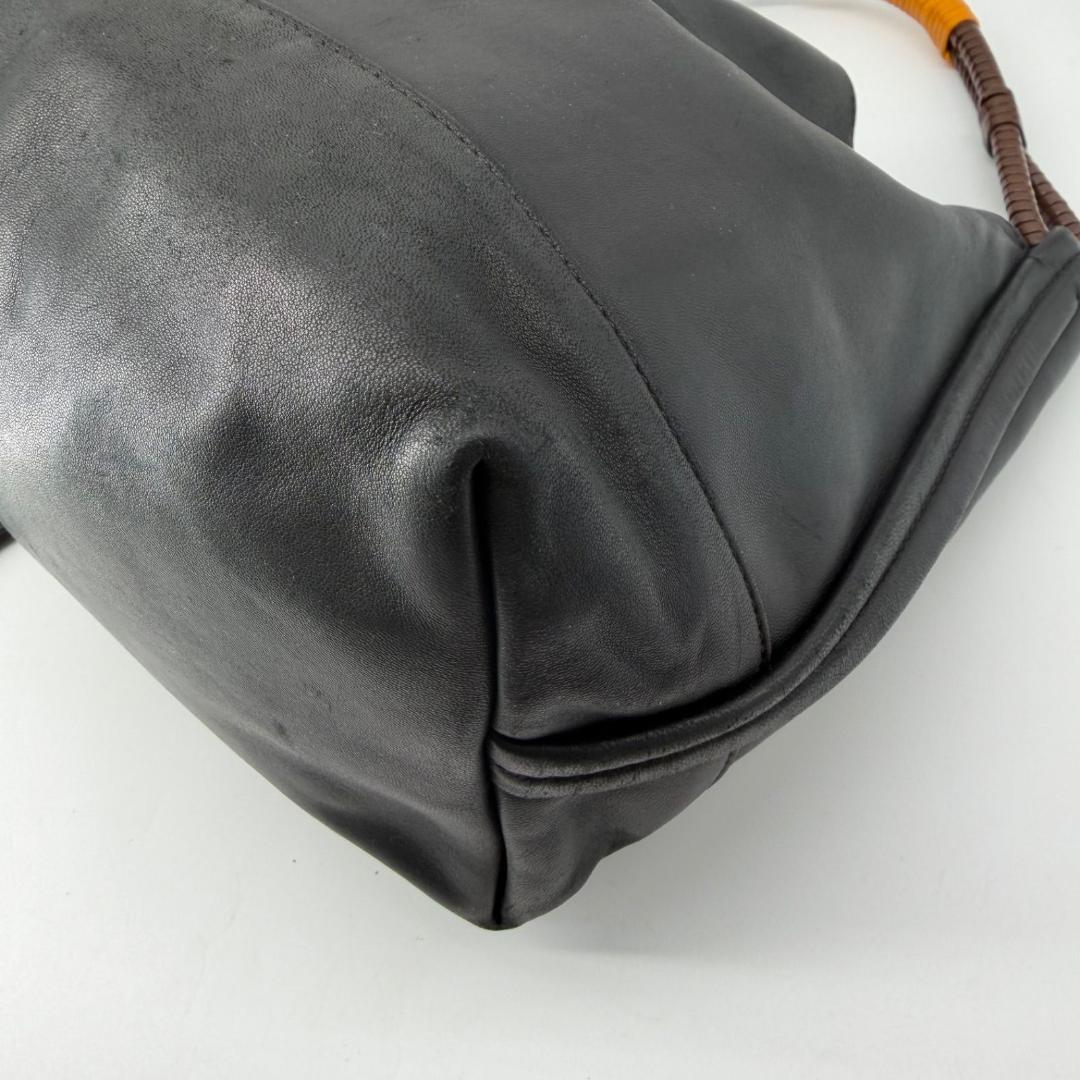 17591✨マルニ ポーチ付き レザー ハンドバッグ ブラック