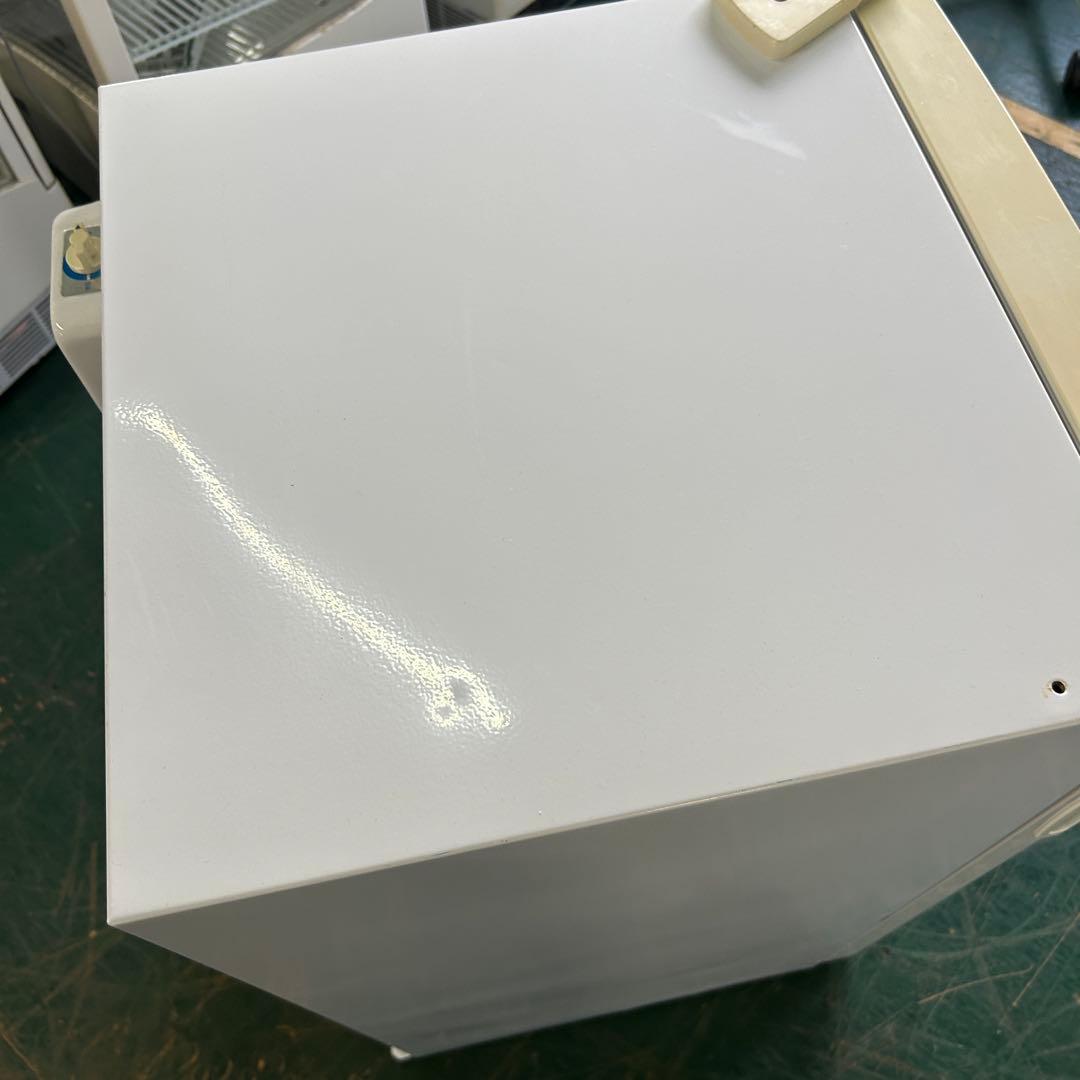 143業務用 冷蔵ショーケース オフィスコンビニ XW-105 左右開き 小型