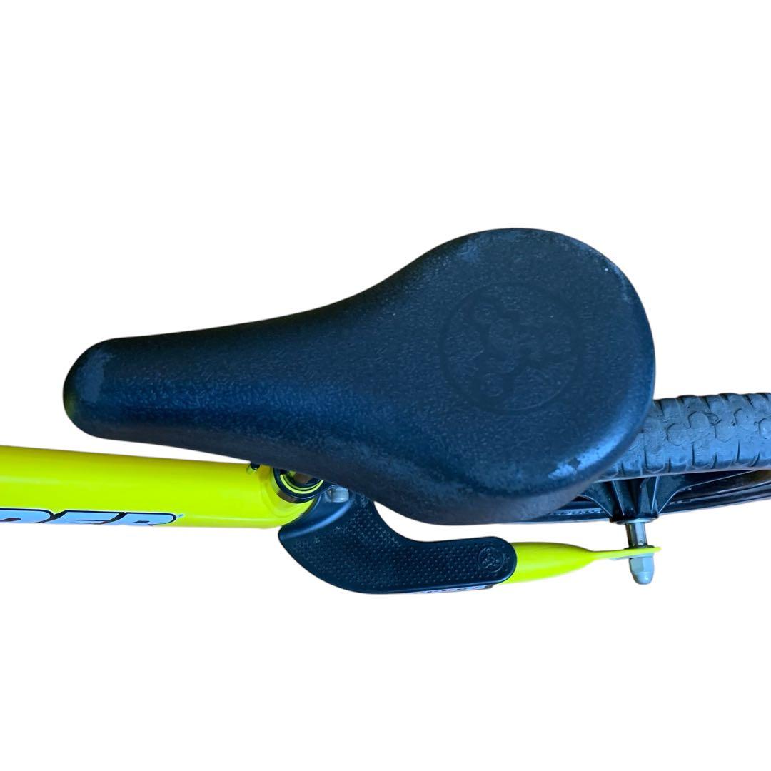 ストライダー12　日本正規品　イエロー　キックバイク②