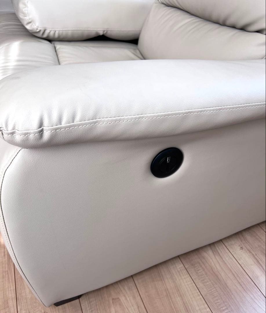 ★値下げしました！3人用電動リクライニングソファ/ Nビリーバ