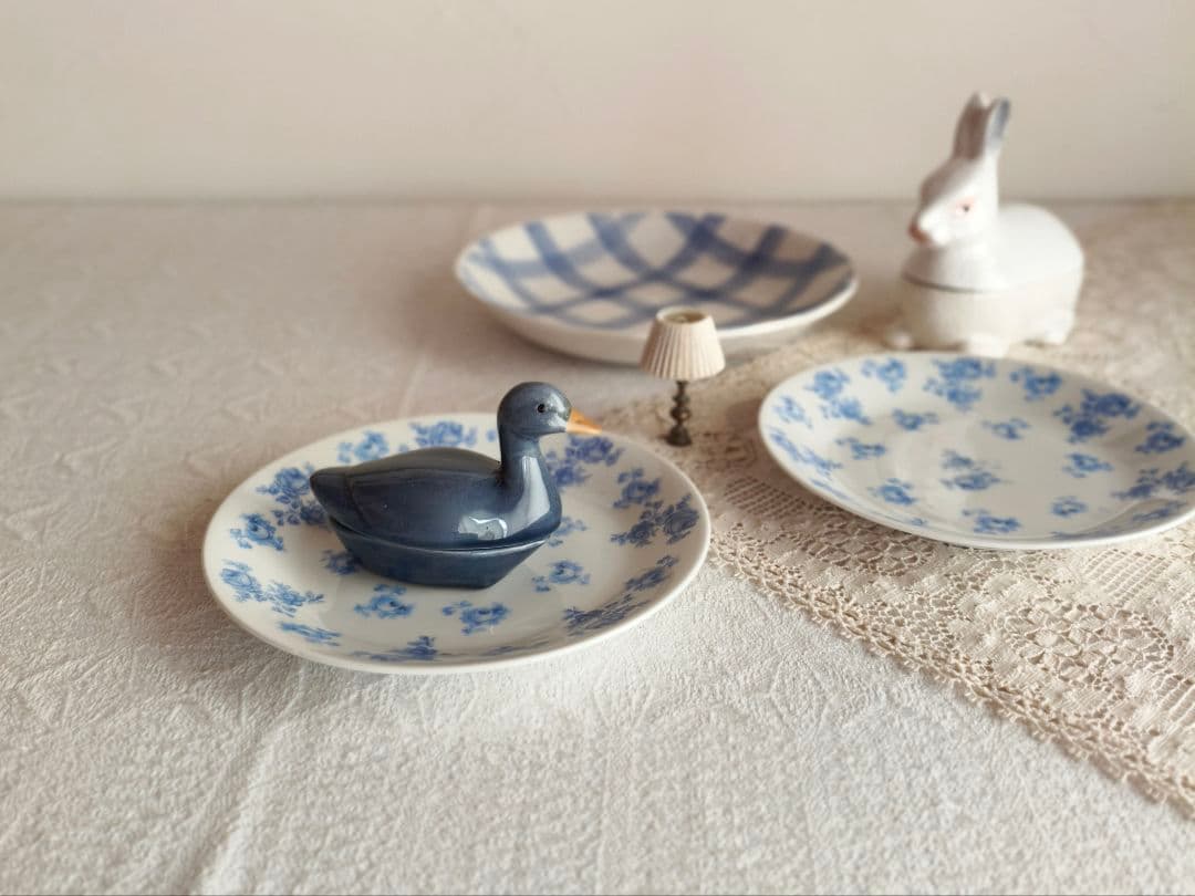 * vintage pot ୨୧ * 蒼い鳥の mini テリーヌポット