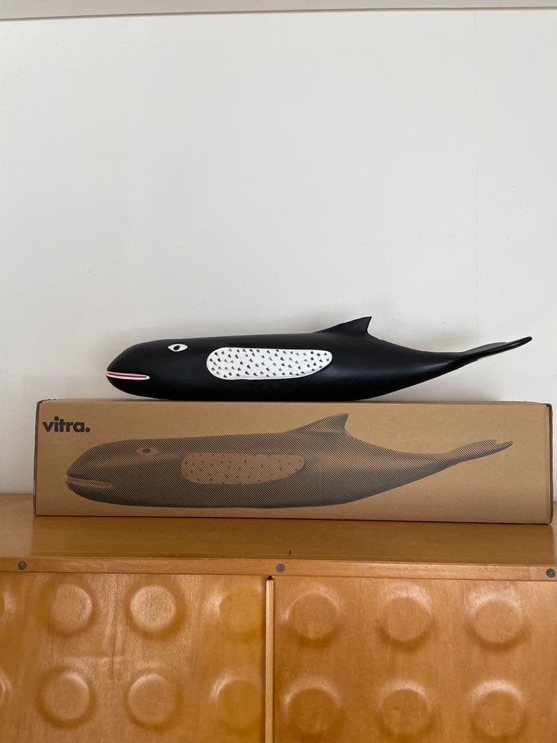 むぎ　Vitra イームズ ハウスホエール　ハウスバード