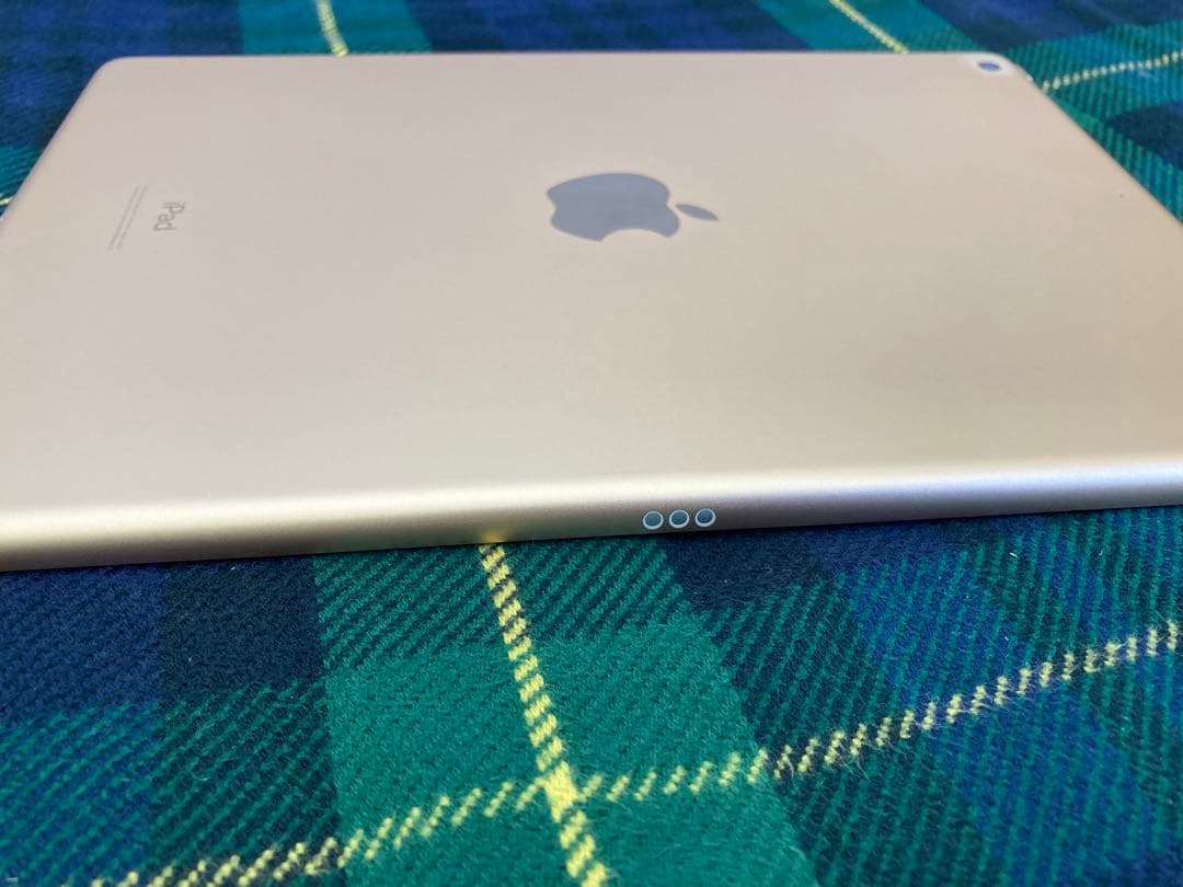 訳あり Apple iPad 第7世代 128GB ゴールド Wi-Fiモデル