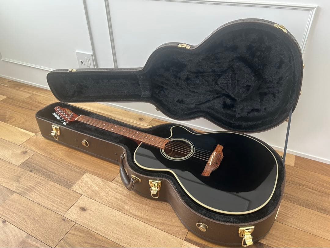 TAKAMINE製アコースティックギター（DMP500-6BL）長渕剛モデル