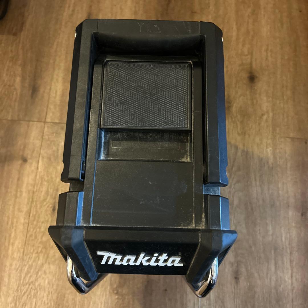 Makita MR002GZ Bluetoothスピーカー