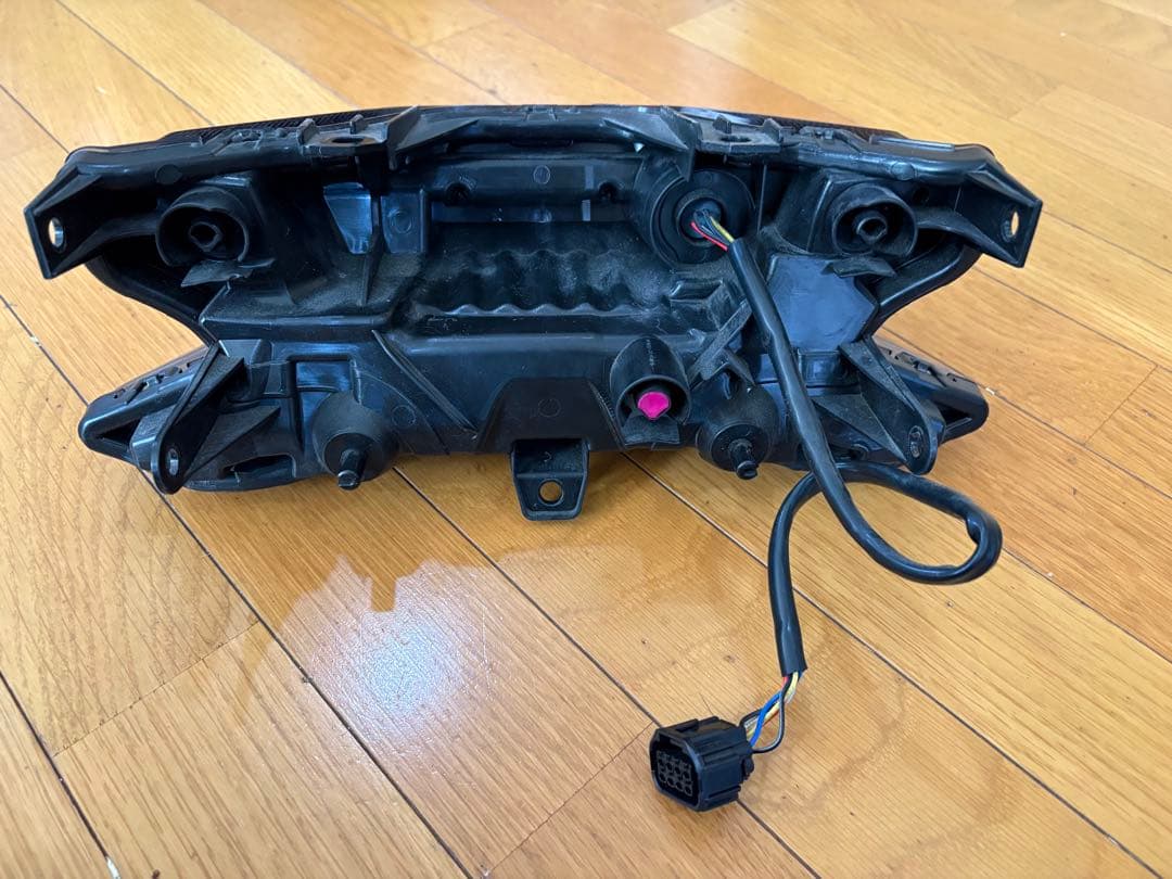 ★☆エンデュランス PCX125 JF81 シーケンシャルLED テールランプ