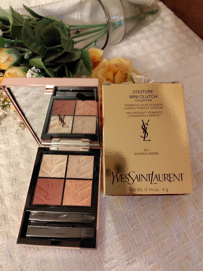 サン・ローラン　クチュールミニクラッチ　825 アイシャドウ　ほぼ新品　限定
