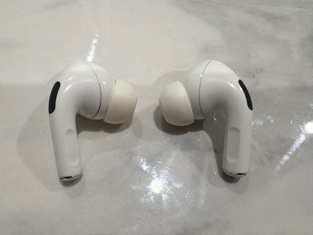 ★Apple★AirPods Pro ★ 両耳のみです★正規品★