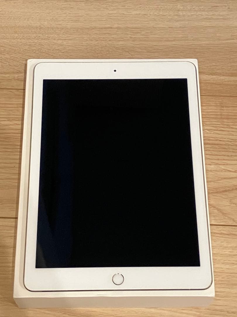 iPad Pro 9.7インチ　128GB Wi-Fiモデル