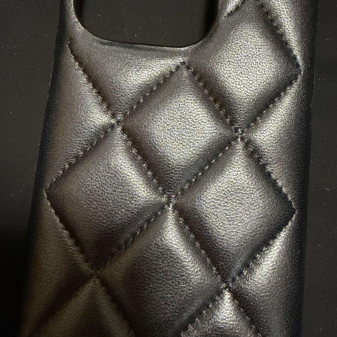 CHANEL iPhone 14proケース