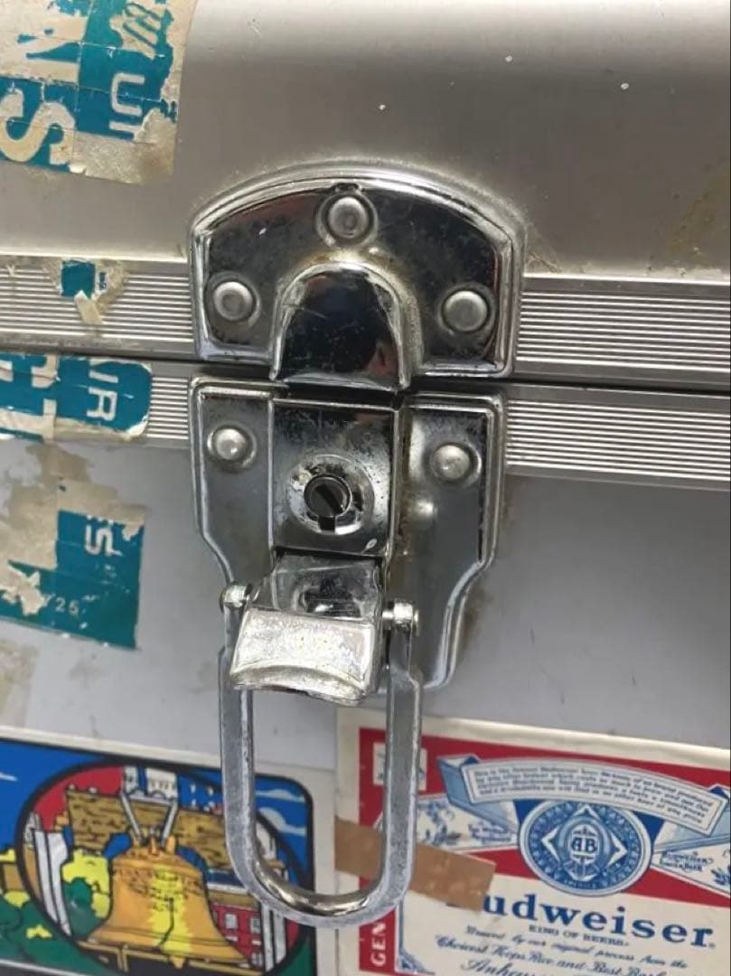 サ*リ様 ジュラルミン製スーツケース　アルミ合金　レア　ビンテージ