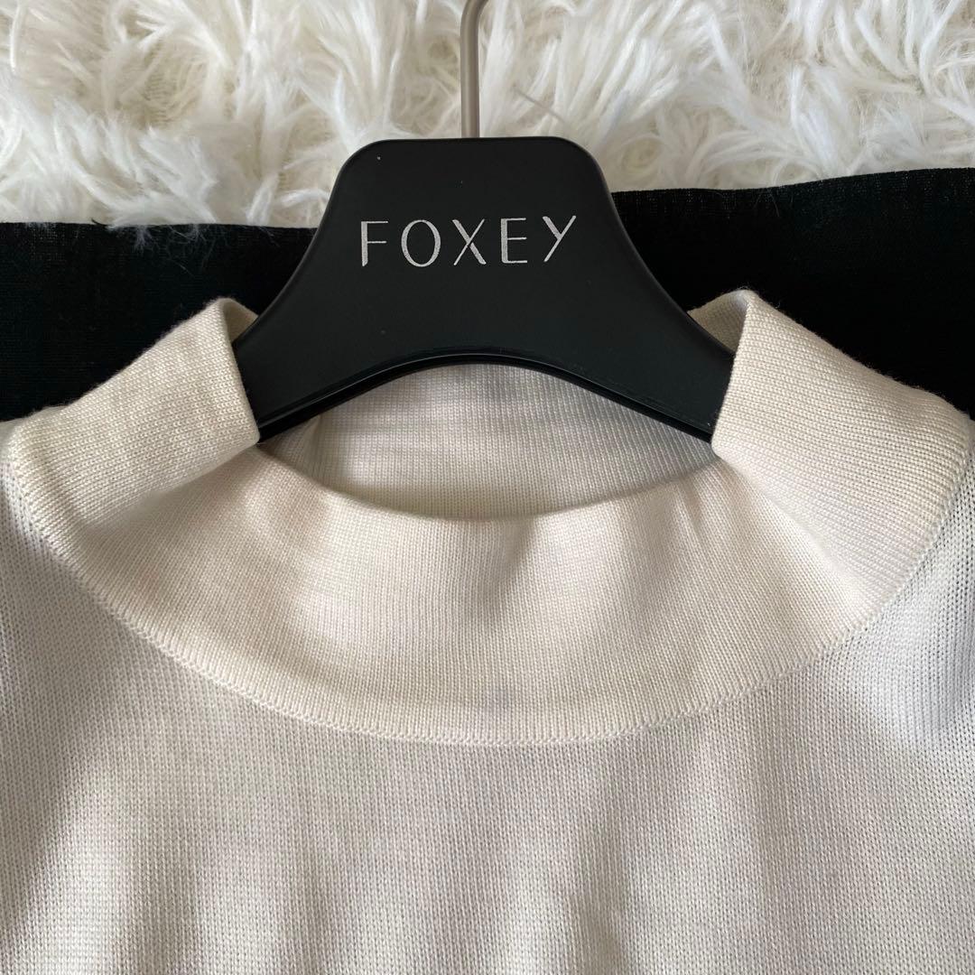 近年✨フォクシーニューヨーク　エバーグリーン　ニットワンピース　ウール100%