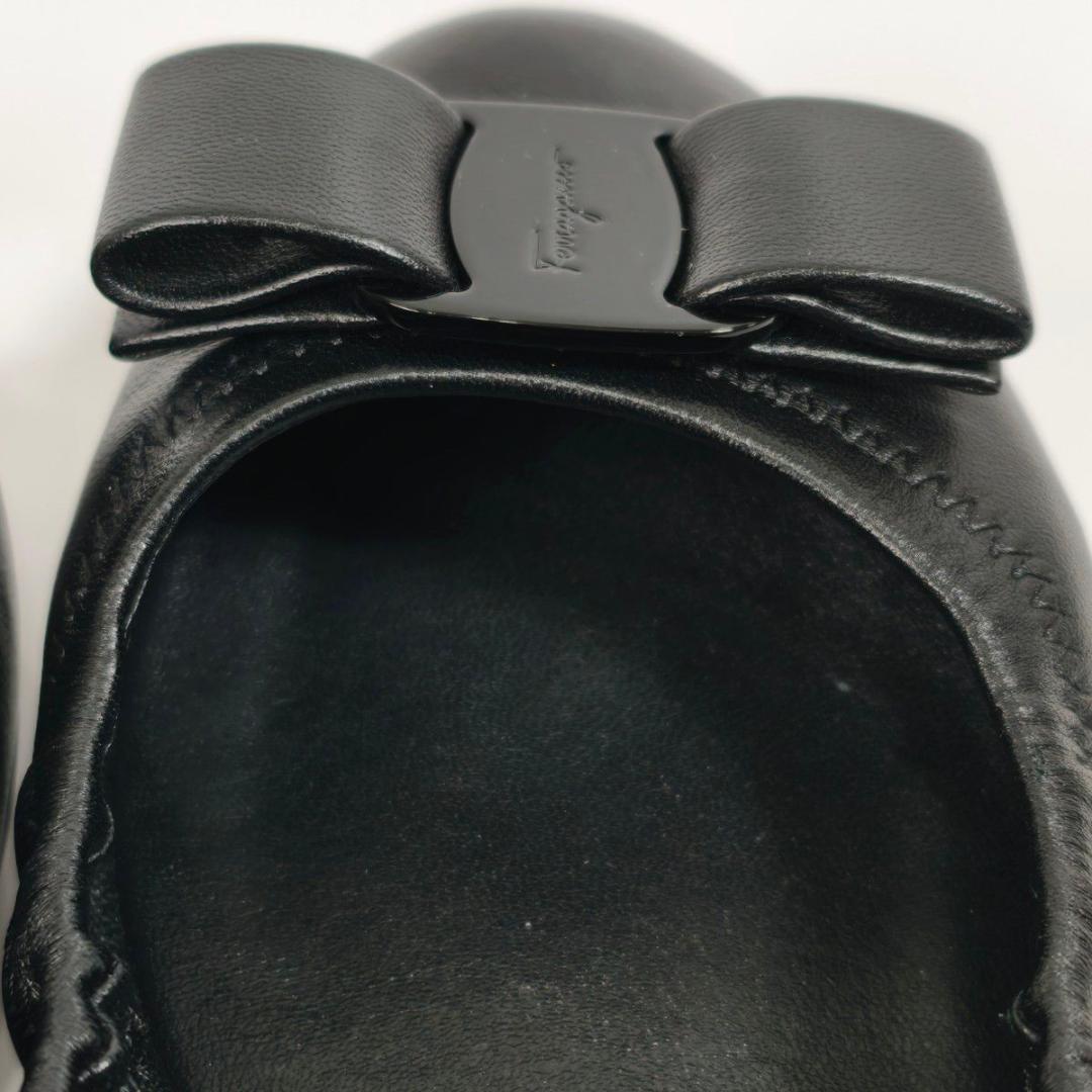 フェラガモ ヴァラリボン バレエシューズ LIZINKA ブラック 23.5