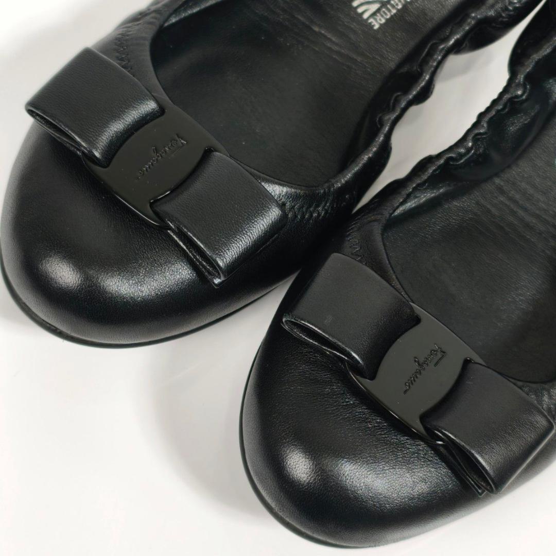 フェラガモ ヴァラリボン バレエシューズ LIZINKA ブラック 23.5