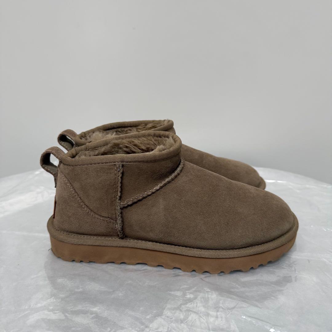 UGG クラッシック ウルトラミニブーツ モカ