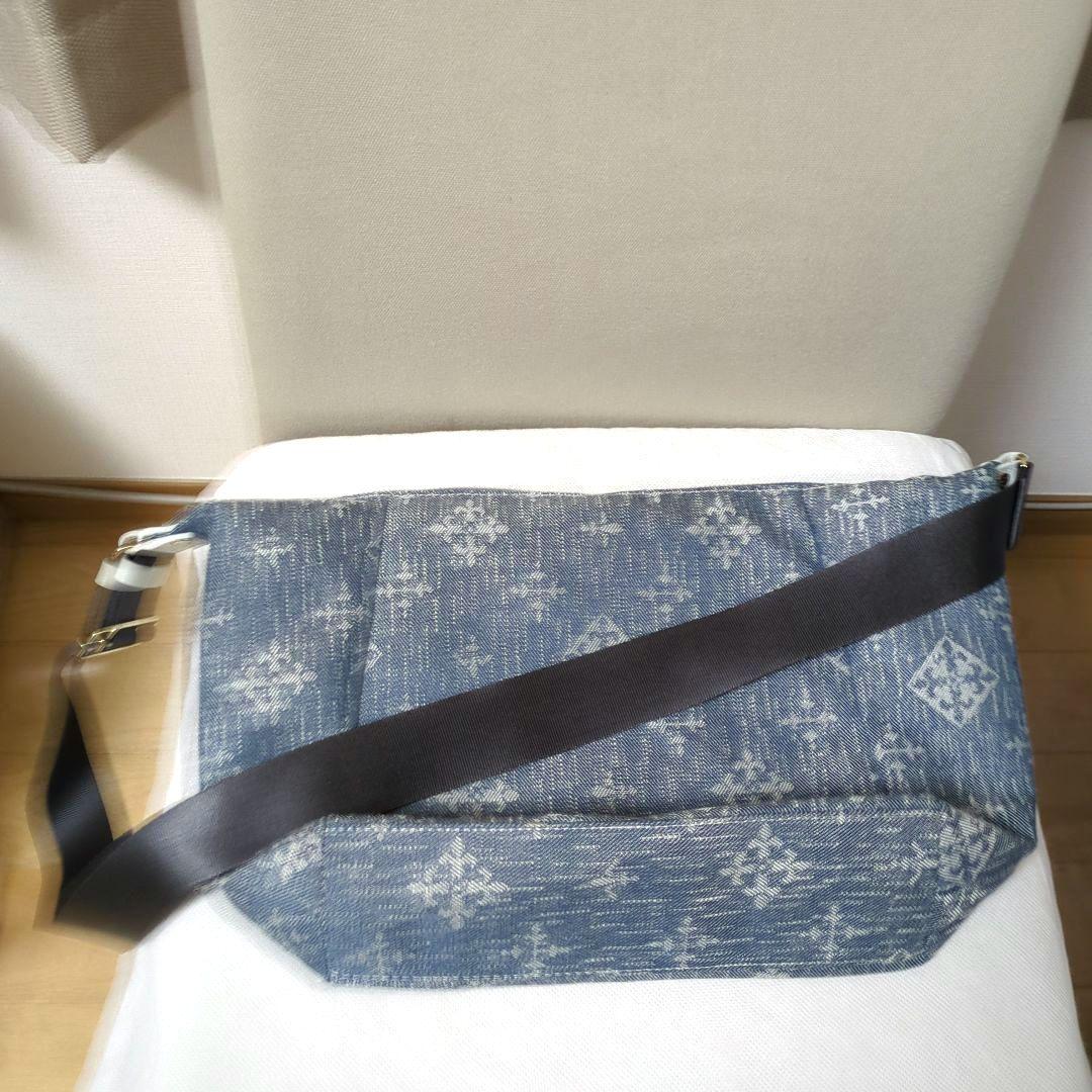 美品russet☆ラシットWEB限定 スリングバッグ　デニムジャガード