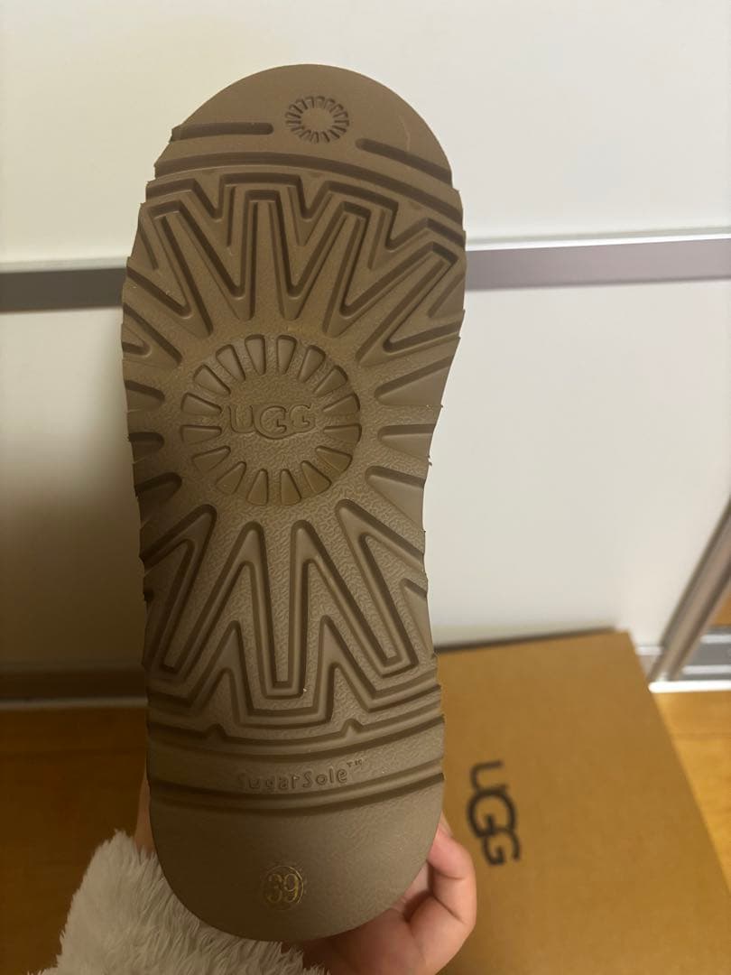 MIE 【新品】UGG ムートンブーツ 厚底25cm