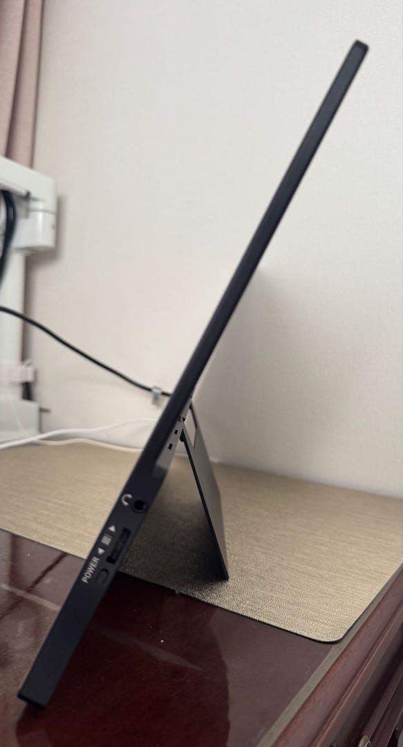 【美品】18.5インチ 120Hz モバイルモニターEVICIV 薄型