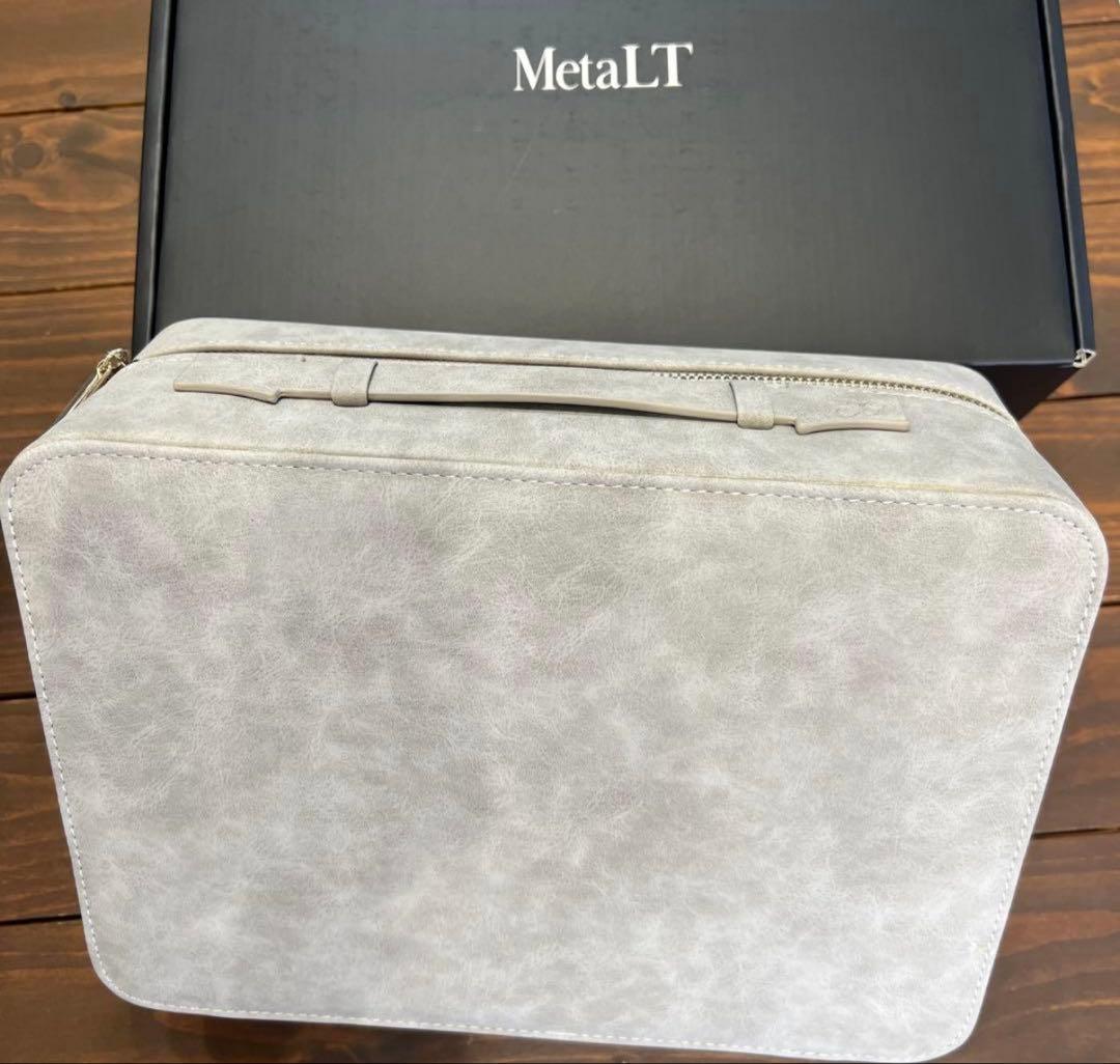 LT 美顔器 ブラック 専用ケース付き