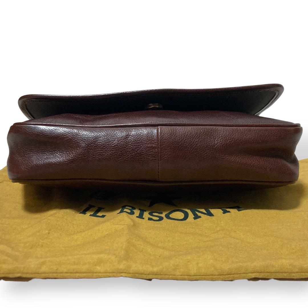 【ヴィンテージ】イルビゾンテ　ショルダーバッグ　レザー　ロゴ型押し　ブラウン