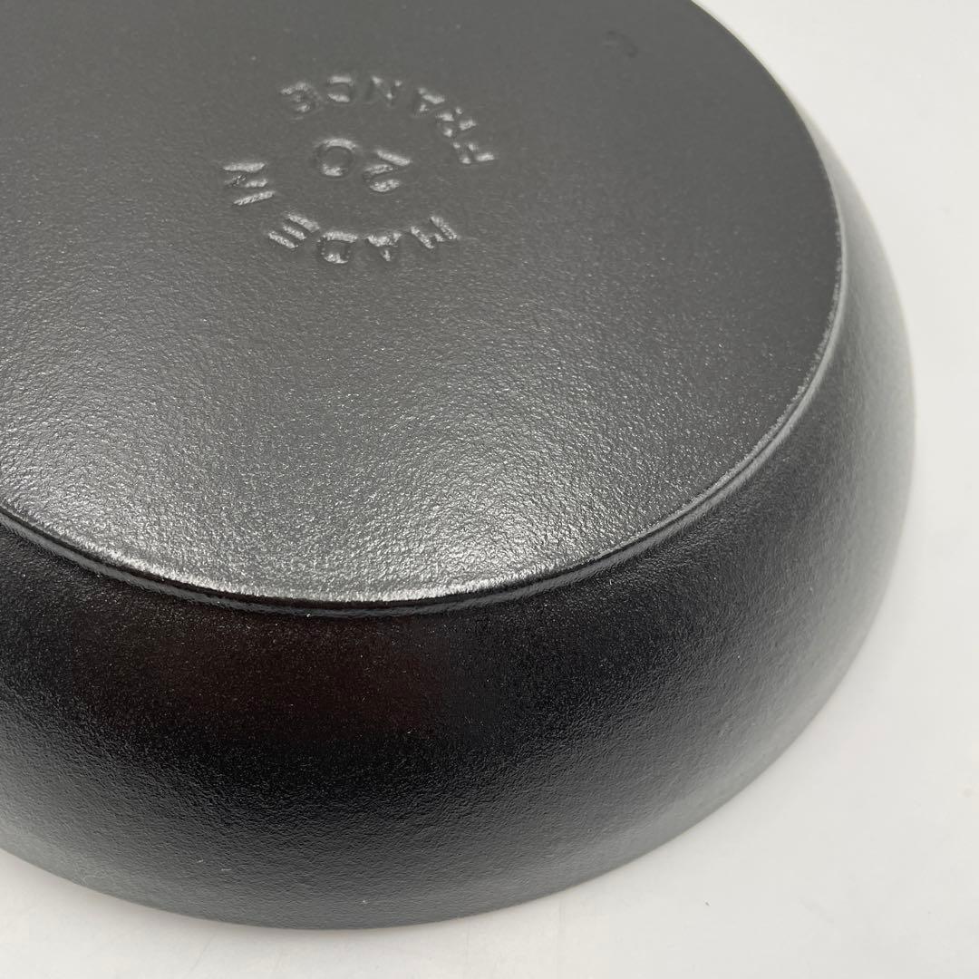 専用　美品　ストウブ（Staub）ウッドハンドル フライパン 20cm IH対応