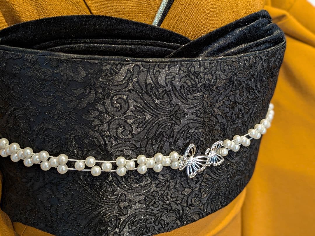 振袖フルセット 身丈160.5裄63.5 刺繍柄 山吹色 黒 成人式 逸品